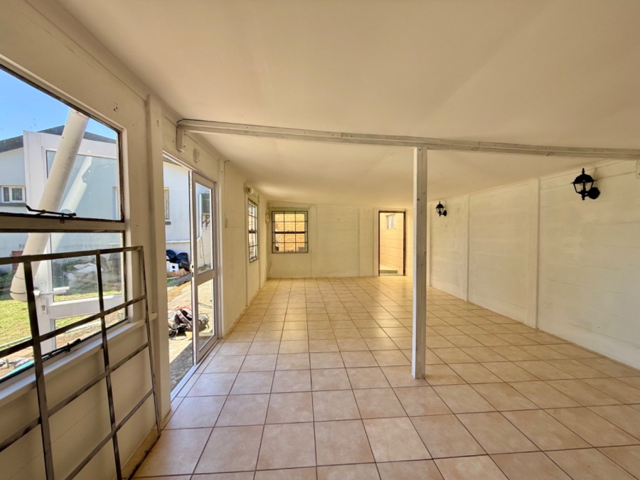 3 Bedroom Property for Sale in Rowallan Park Eastern Cape